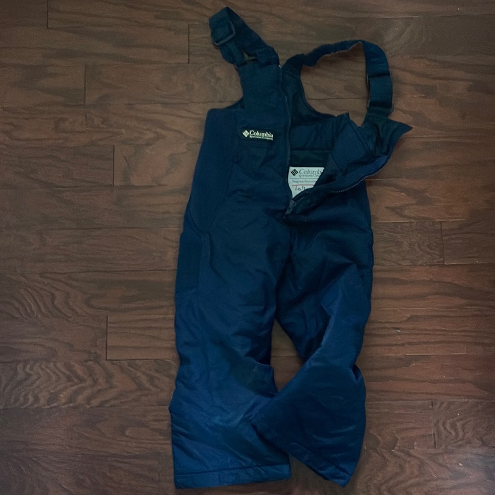 Columbia Talbots like new child size 4/5 snow bib suit